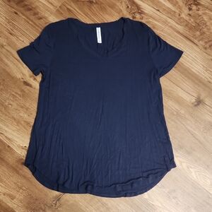Zenana Outfitters Navy Short Sleeve Tee